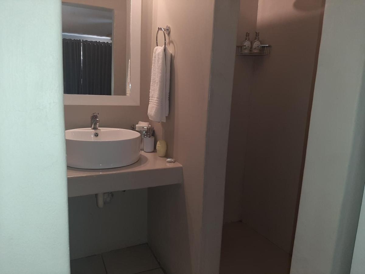 تزانين St George'S Guest House المظهر الخارجي الصورة