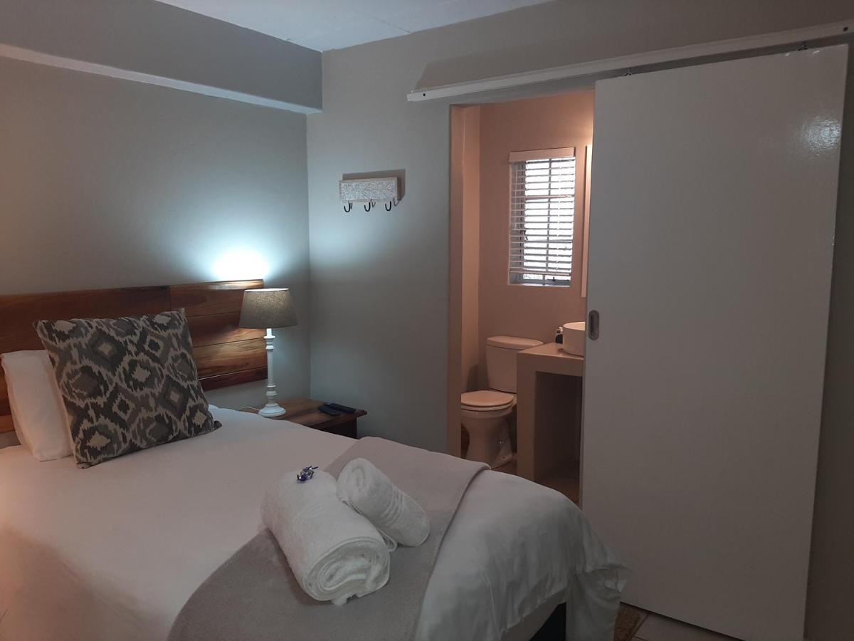 تزانين St George'S Guest House المظهر الخارجي الصورة