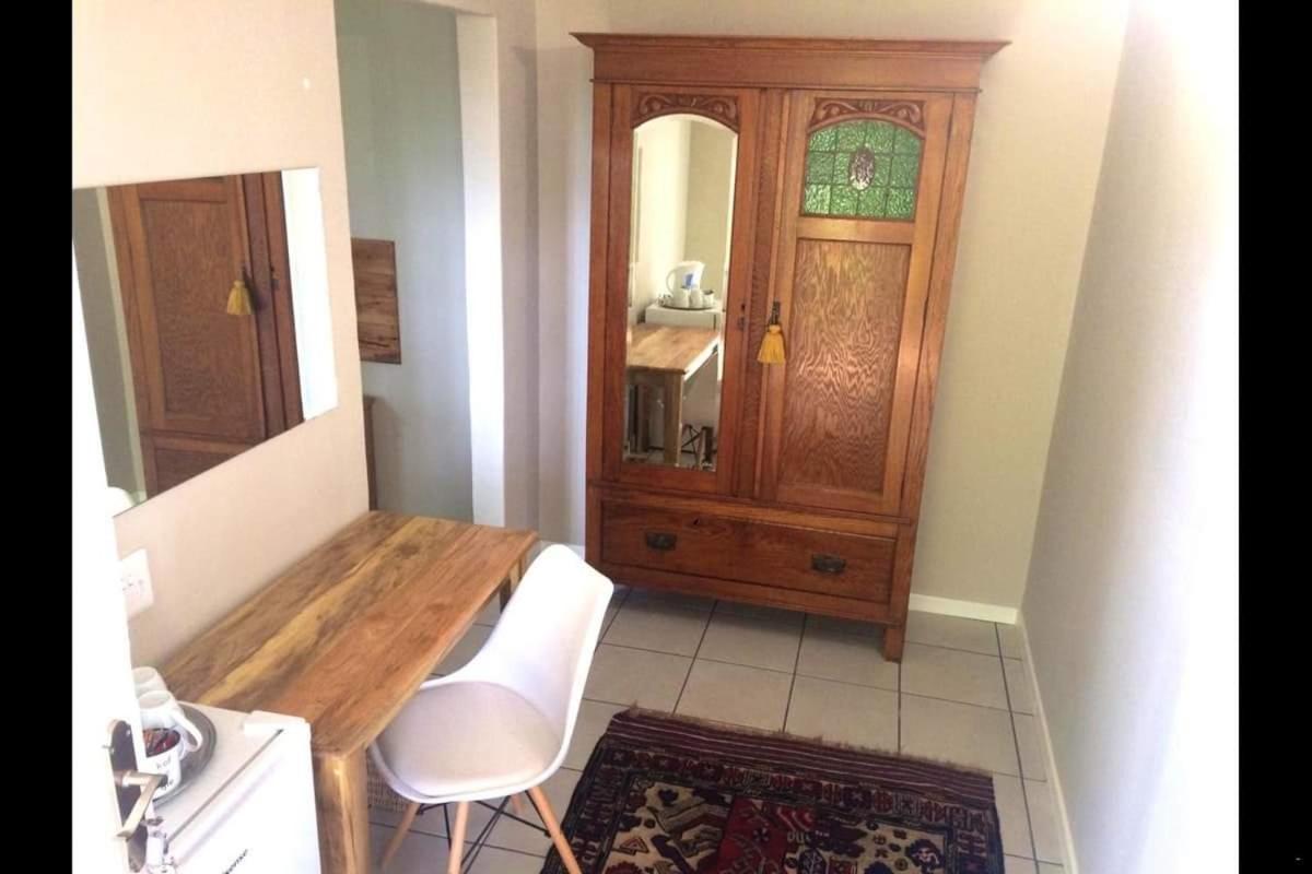 تزانين St George'S Guest House الغرفة الصورة